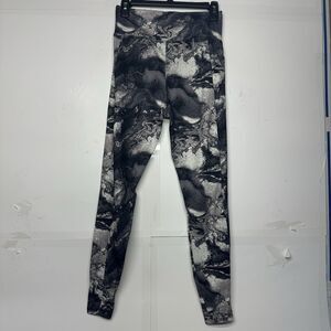 Zone Pro Women's Leggings - Medium Size, Black & White Marble Pattern